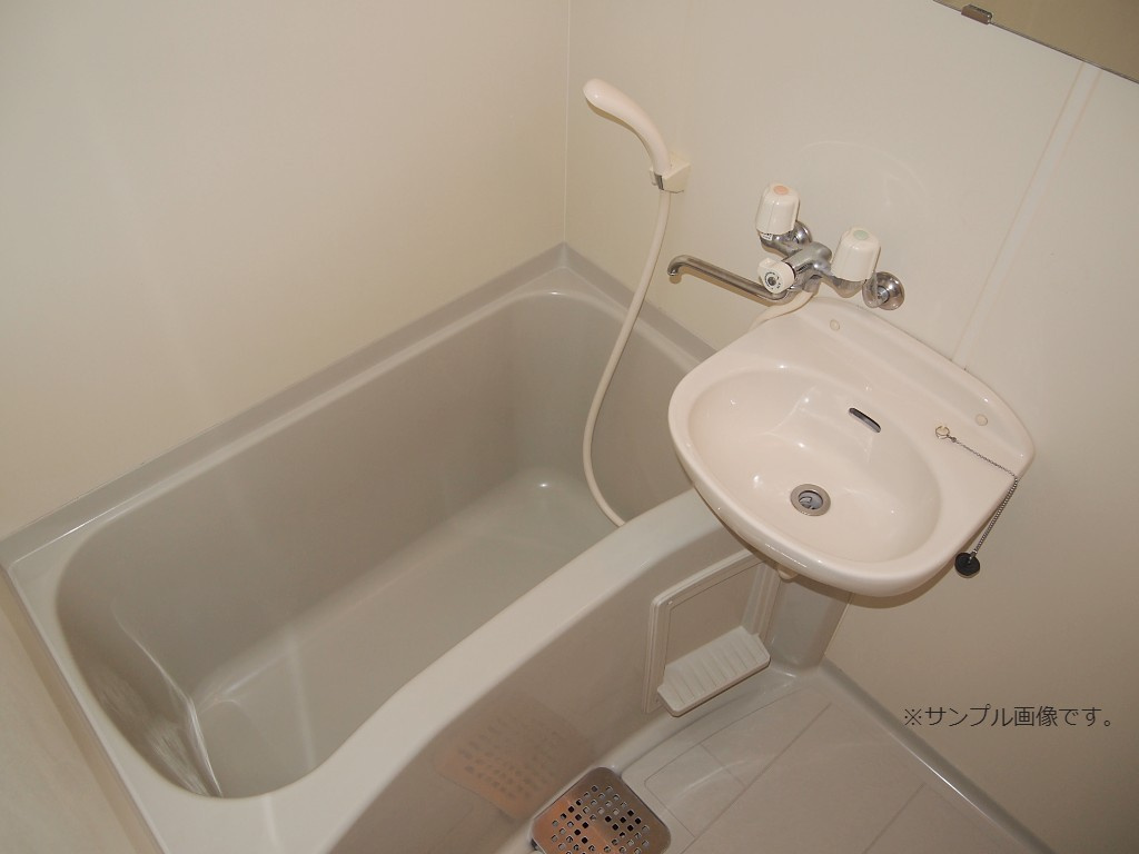 エンクレスト博多駅南の内装