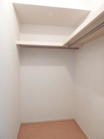 ラ・リズィエール　１番館の収納|十分な収納スペースがあります