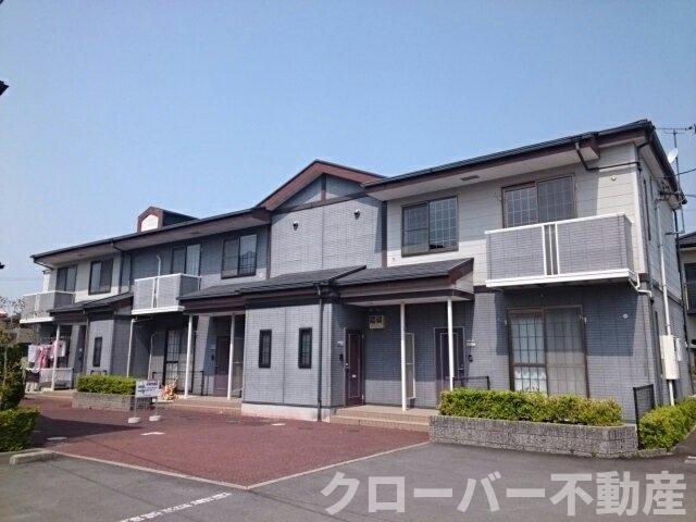 オレンジパレス１号棟の外観