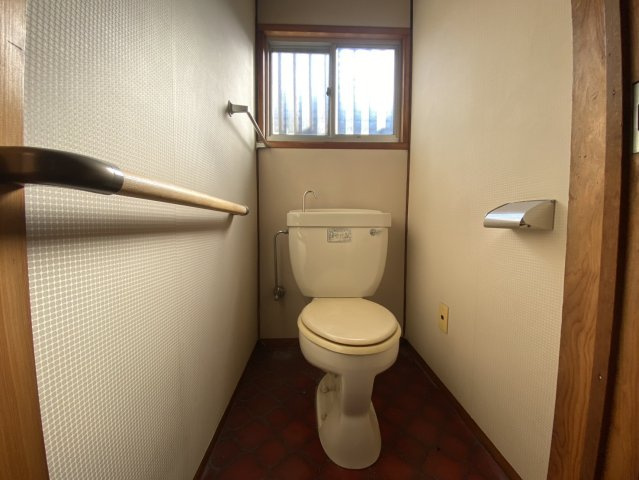千種区城山新町２丁目のトイレ|シンプルで使いやすいトイレです