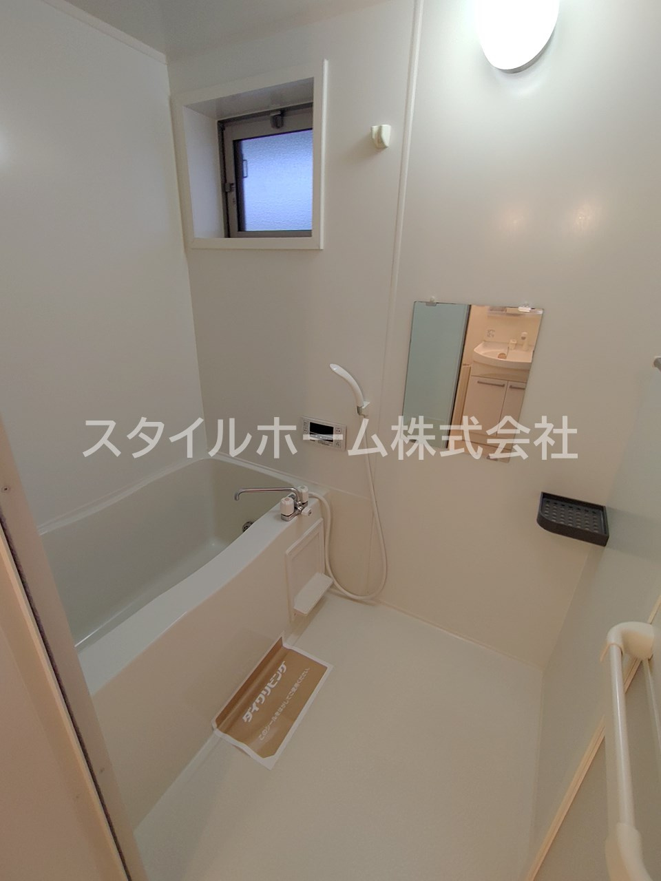 プランメゾンの浴室|別部屋写真です。