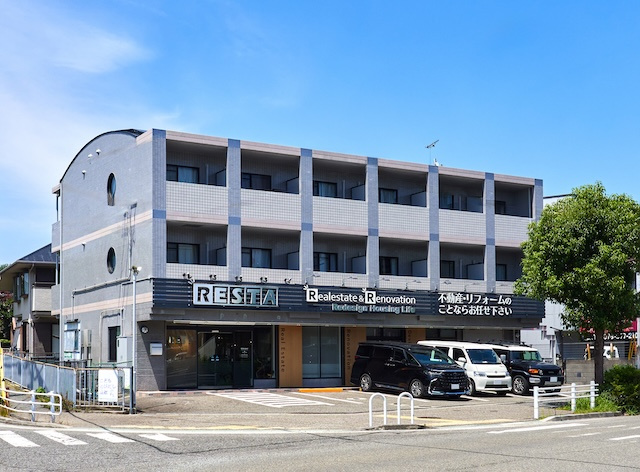 アークコート宮の前