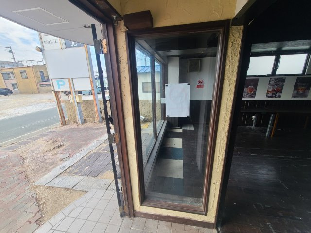 シークレットガーデンビルの外観