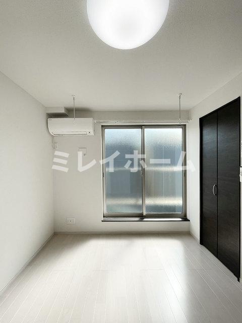 ロイヤルウィステリアの寝室