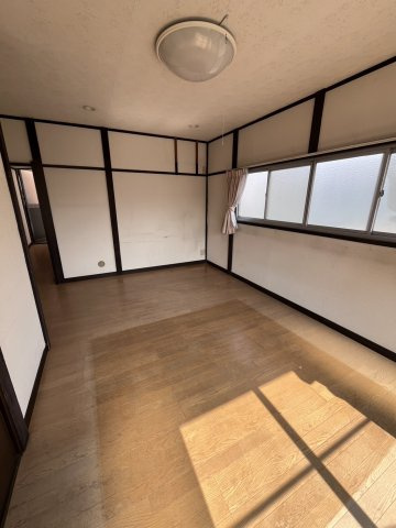 足利市伊勢町４丁目の一戸建ての洋室