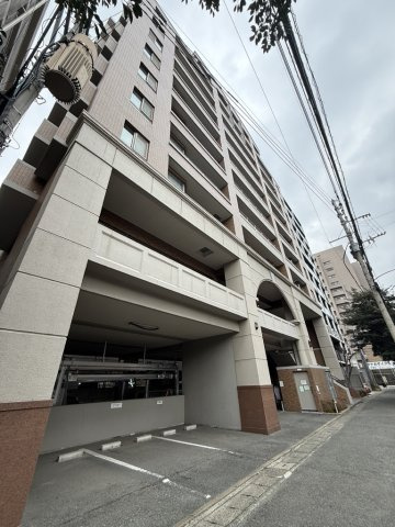 アーサー平尾センティオの外観