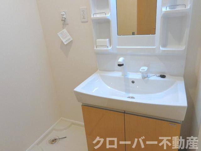 リリアの洗面所|洗髪洗面化粧台