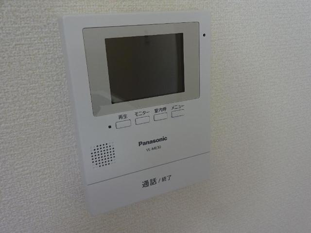 グレイシャスヒルズの内装|カメラ付インターホン