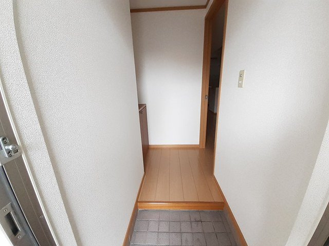 フリーデンＣの玄関
