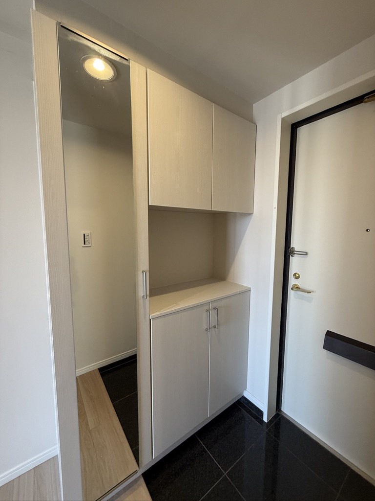 平尾駅前パークホームズの玄関