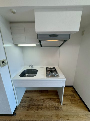 スクエア・アパートメント　名古屋市賃貸　仲介手数料無料のキッチン