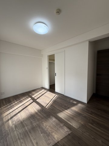 ダイアパレス大名ガーデンの洋室