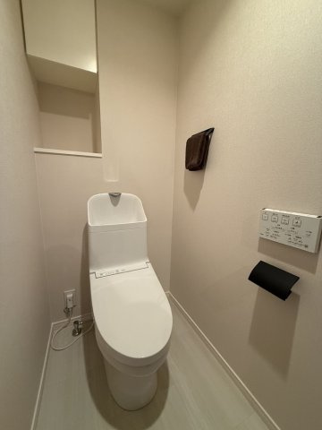 アーサー吉塚ビアンナのトイレ