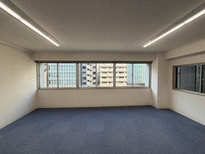 【居間・リビング】 | 青山台ビル | ※写真と現況が違う場合現況優先 