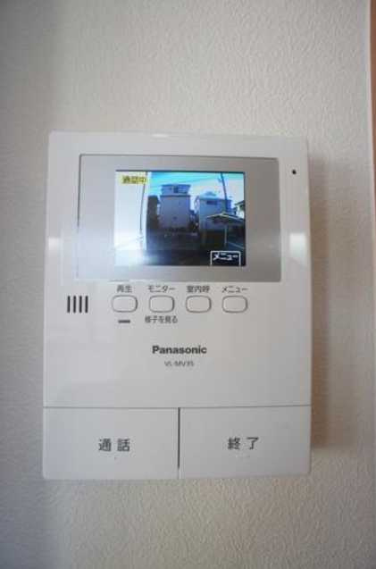 メゾンクレール　3方角部屋　最上階　駐車場有のセキュリティ