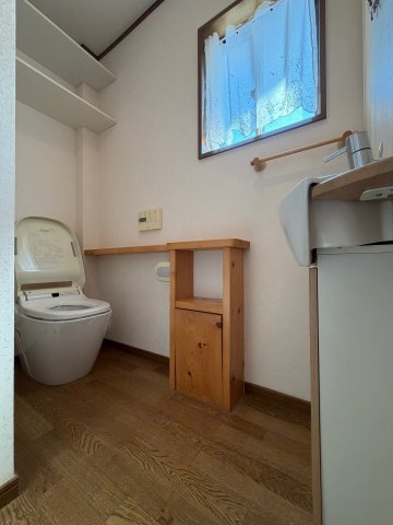 吉野郡吉野町大字志賀　中古戸建のトイレ|2階トイレ♪　 洗い工事済みで綺麗です(^^)/
