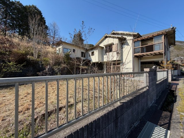 吉野郡吉野町大字志賀　中古戸建の外観|広いお庭でドッグラン、家庭菜園も思いのまま♪　別荘やセカンドライフに(^^)/