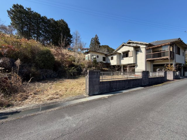 吉野郡吉野町大字志賀　中古戸建の外観|＼空と山に包まれる145坪超のゆとりある暮らし／