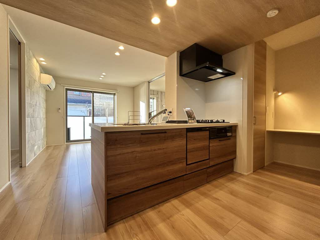 Ｂｕｓｈ Ｃｌｏｖｅｒ ＊＊のキッチン