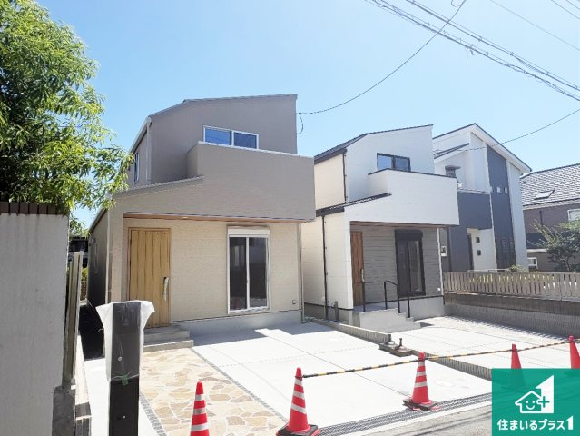 ■枚方市香里ケ丘　新築一戸建ての外観|安心の10年保証！外観を美しく保ち、雨水で汚れを落とします！気になることがありましたら、お気軽にお問い合わせください！