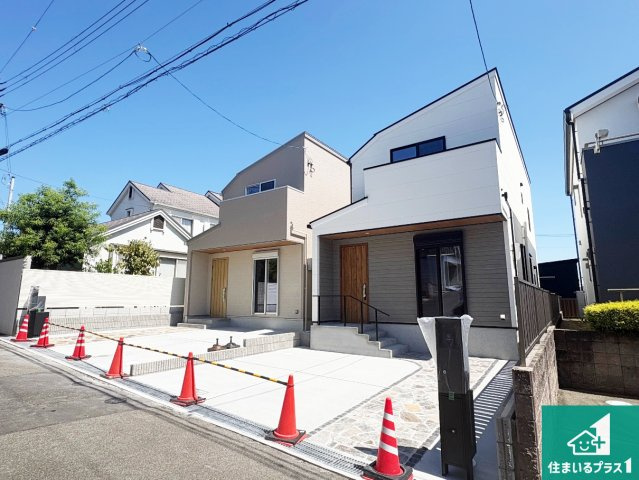 ■枚方市香里ケ丘　新築一戸建ての外観|お客様に長く安心して住んでいだだける事にこだわった家づくり！住んでからのアフターサービスにもしっかりと取り組んでいます！
