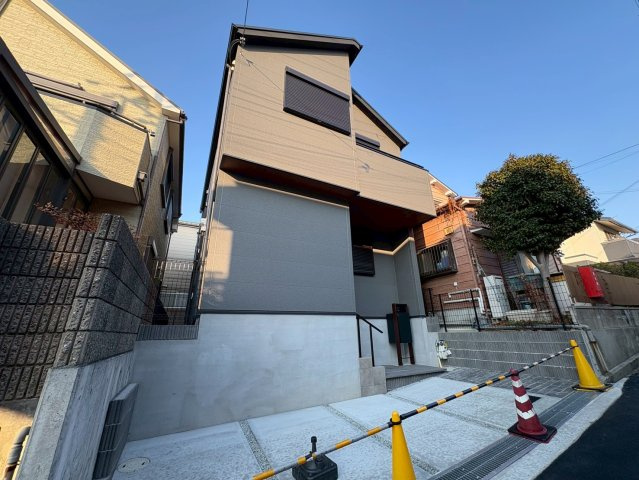 星陵台7丁目新築戸建ての外観|外はこのようになっています