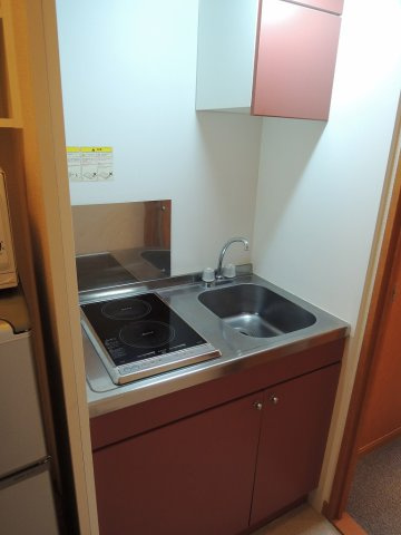 レオパレスメルヴェユー山鼻のキッチン