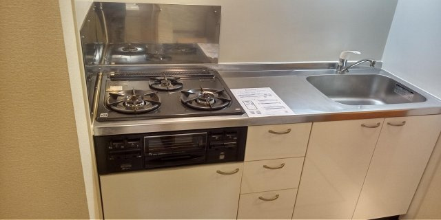 レオパレスサンシロイシのキッチン|キッチン