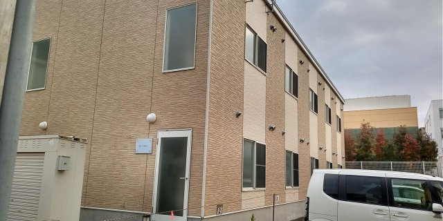 レオパレスサンシロイシの外観