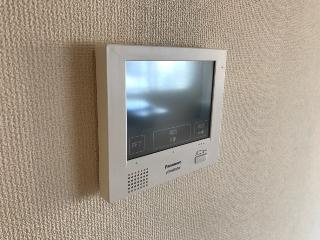 Ｃｈｉｓｅの内装|カメラ付インターホン