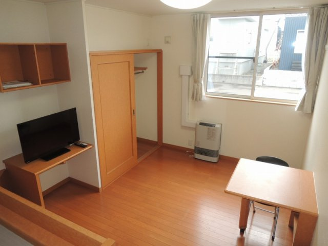 レオパレス南山鼻の居間・リビング