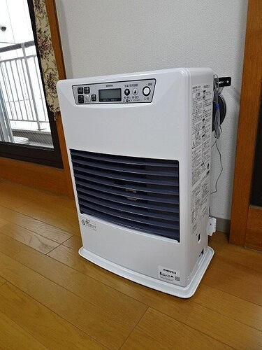 ライオンズマンション第８大通のその他|ＦＦ式灯油ストーブ（2025年10月交換済）