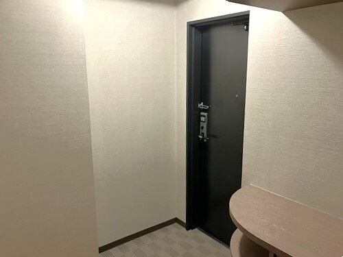 ライオンズステーションタワー東札幌の玄関