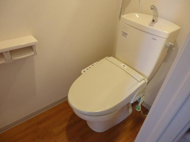 Ｇｒａｎｚ　ｃｈｅｓｔａ　Ｇ５のトイレ|シャワー付きトイレ
