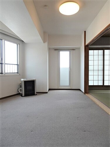 ライオンズマンション中の島第２の居間・リビング|ＬＤ※前回募集時／2024年7月の写真