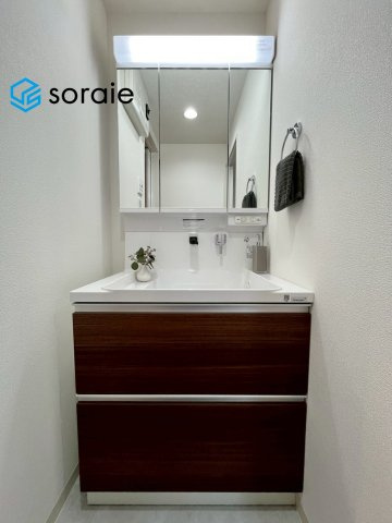 ライオンズテラス川越　中古マンションの独立洗面台|4/13　撮影