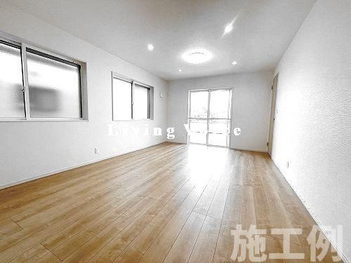 【仲介手数料０円】相模原市緑区橋本7丁目3期　新築一戸建て　1号棟　全2棟の居間・リビング|相模原市緑区橋本7丁目3期　新築一戸建て　全2棟