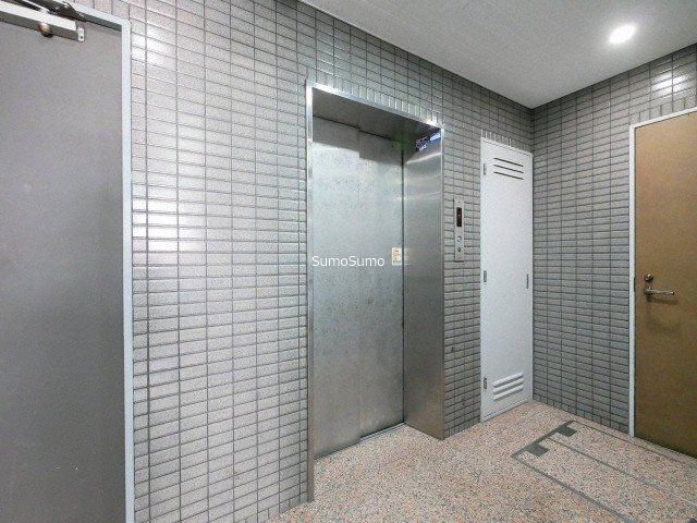 安藤ビルディングの外観