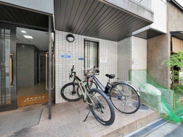 安藤ビルディングの外観