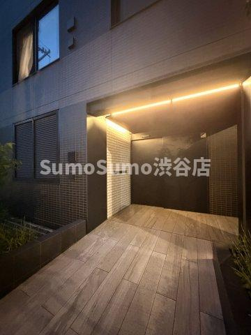 ハーモニーグラシア代々木のロビー|建物の内部です