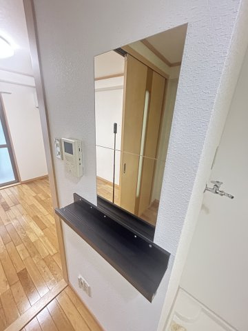 ロジェ楠丘のその他
