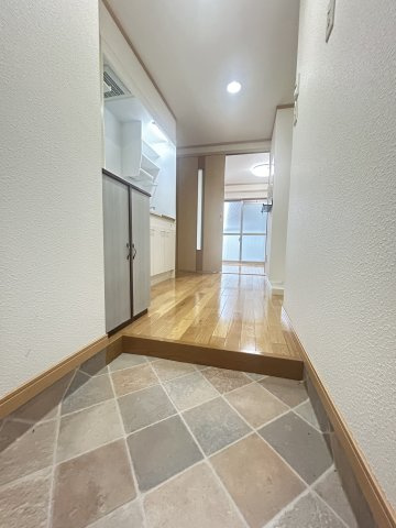 ロジェ楠丘の玄関