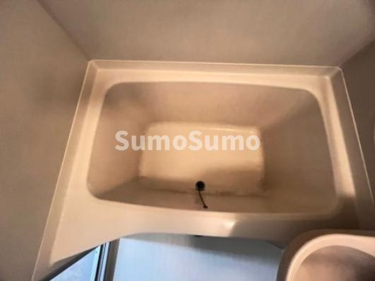 グランドール西岡本の浴室