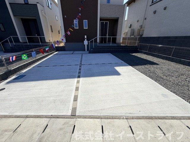 【新築戸建】　いわき市内郷御厩町4丁目第1　長期優良住宅の駐車場|1号棟室内写真　カースペースです。