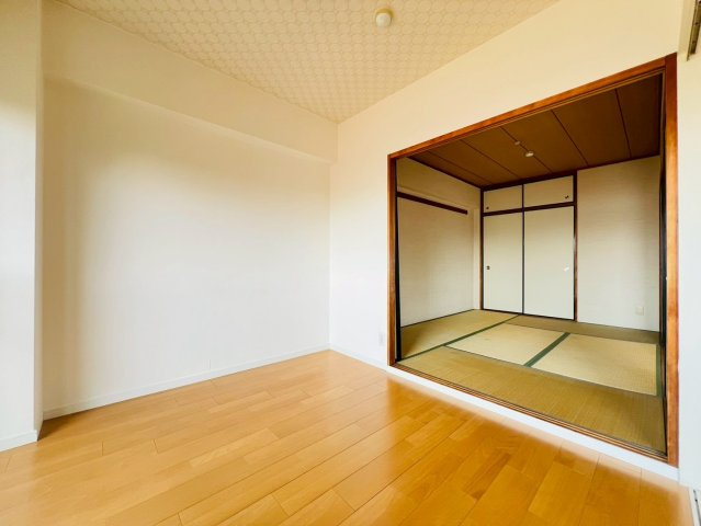 コスモ塩屋の内装