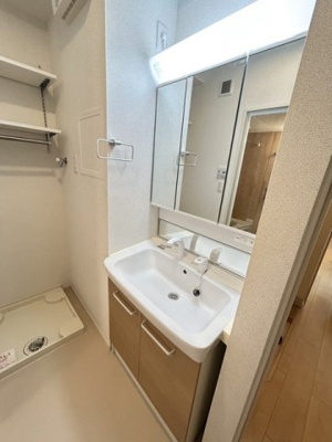 【洗面所】 | アンダンテ郡津 | コンパクトで使いやすい洗面所