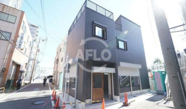 三軒家東 店舗