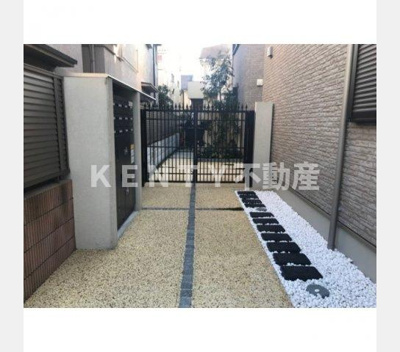 【エントランス】 | ウェルスクエア田園調布 | ゆとりのあるエントランスです