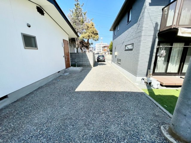 長野市大字高田の駐車場
