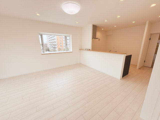 【居間・リビング】